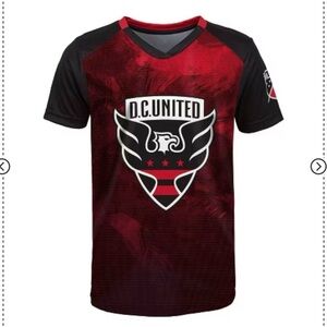 NWT Youth Size XS D.C. United Black and Red Jersey. Perfect for Youth Soccer.